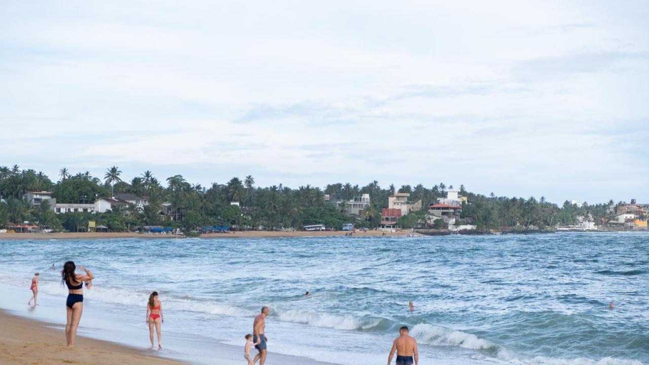 Rastha Pastha Beach Villa Unawatuna Exterior photo